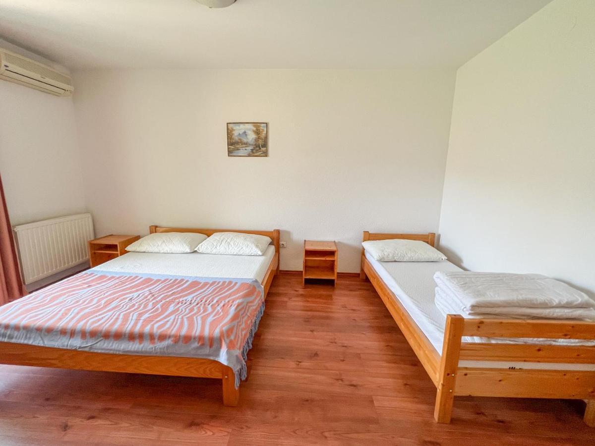 Hotel & Restaurant Babic Vranovaca Eksteriør bilde
