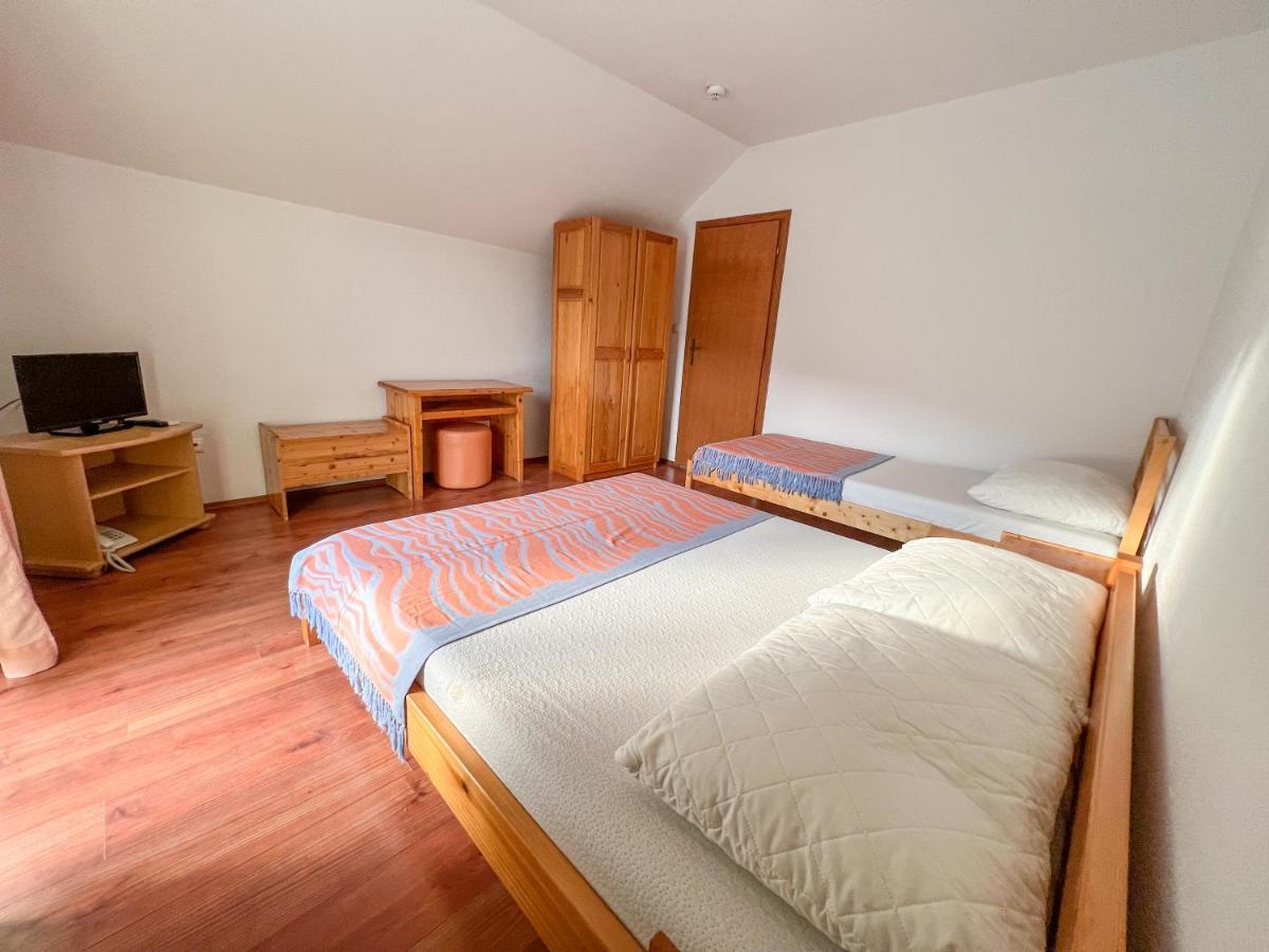 Hotel & Restaurant Babic Vranovaca Eksteriør bilde